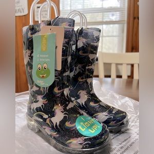 Kids Western Chief Rainbow Unicorn Lighted Rain Boot